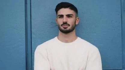 Yakışıklı mısırcı Alper Temel Nasıl Ünlü Oldu, Sosyal Medya Hesapları Ne?