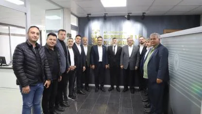 AK Parti Afyonkarahisar heyetinden Berberler Odası’na ziyaret