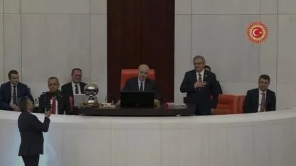 Milletvekili Yurdunuseven: “46 yıl önce çocuk olarak geldiğim Meclis’te bugün çocuklarımızı ağırlıyorum”