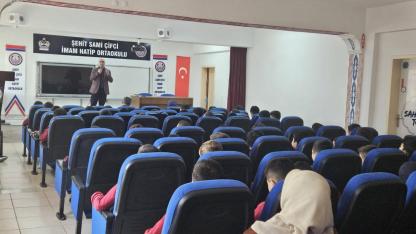 Afyonkarahisar’da “Değerler Eğitimi” Seminerleri Öğrencilerle Buluşuyor