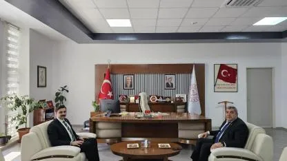 Bayat Kaymakamı Akdağ’dan Müdür Sünnetci’ ye Ziyaret