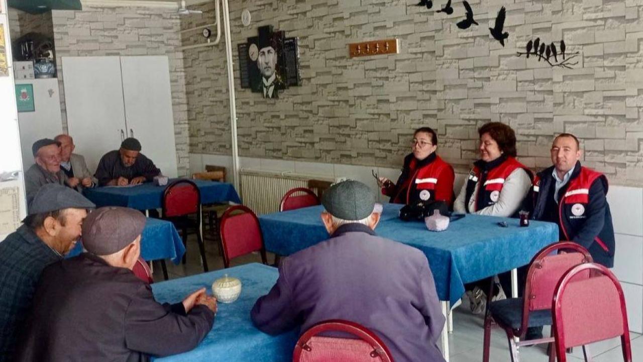 Afyonkarahisar’da Üreticilere Toprak Analizi ve Gübreleme Eğitimi