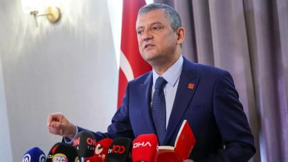 Son Dakika! Özgür Özel'den Mansur Yavaş hakkındaki soruşturma iznine ilk tepki