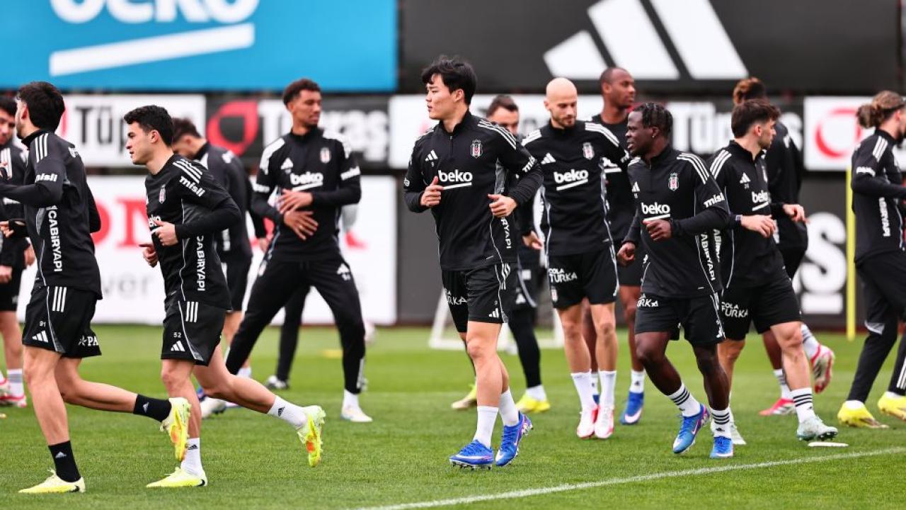 Takımımız Kondisyon ve Taktik Çalıştı