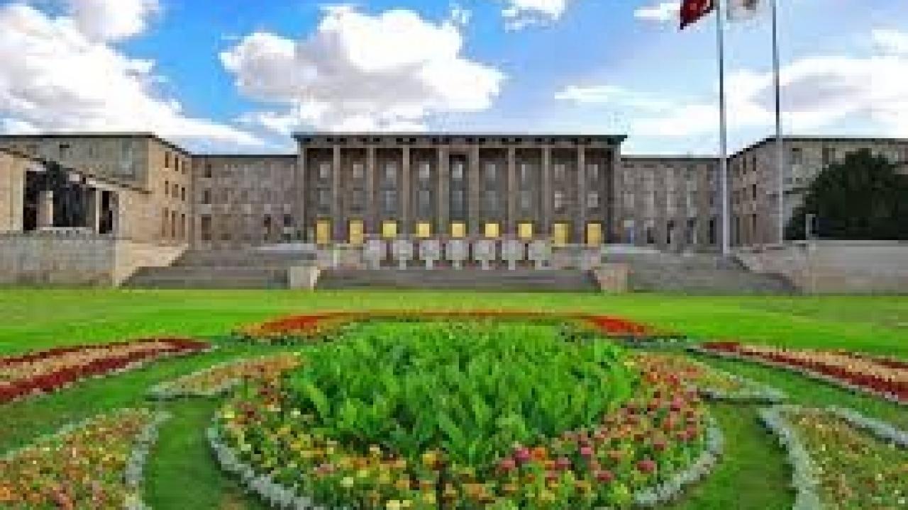 TBMM 106 Yaşında: 23 Nisan Kutlamaları, Koltuklar Çocuklara Devredilecek