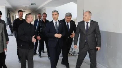 Vali Aktaş Ahmet-Ömer Kocaşaban Fen Lisesi İnşaatını İnceledi