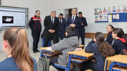 Vali Aktaş’tan Anıtkaya’da Eğitim Mesaisi