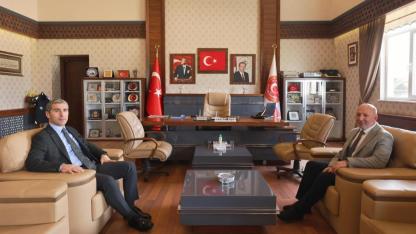 Vali Aktaş’tan Başkan Siper’e İade-i Ziyaret