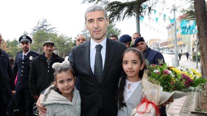 Vali Aktaş’tan Bayat’ta Kurumlara ve Şehit Ailesine Ziyaret