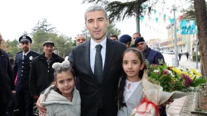 Vali Aktaş’tan Bayat’ta Kurumlara ve Şehit Ailesine Ziyaret