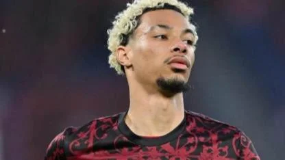 Yıldız Golcüye Büyük Şok!