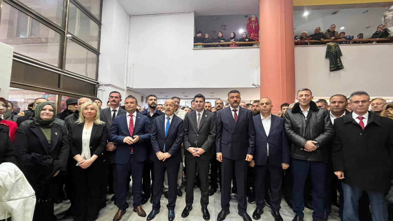 Afyonkarahisar Ülkü Ocakları’nda Tarihi Gün: Yeni Hizmet Binası Törenle Açıldı