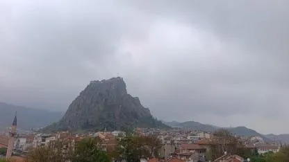 Afyonkarahisar’da Sağanak ve Soğuk Etkili Oluyor