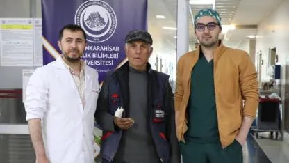 Antalya’dan Afyonkarahisar’a Uzanan Şifa Yolculuğu: Kopma Noktasındaki Parmağı AFSÜ Kurtardı