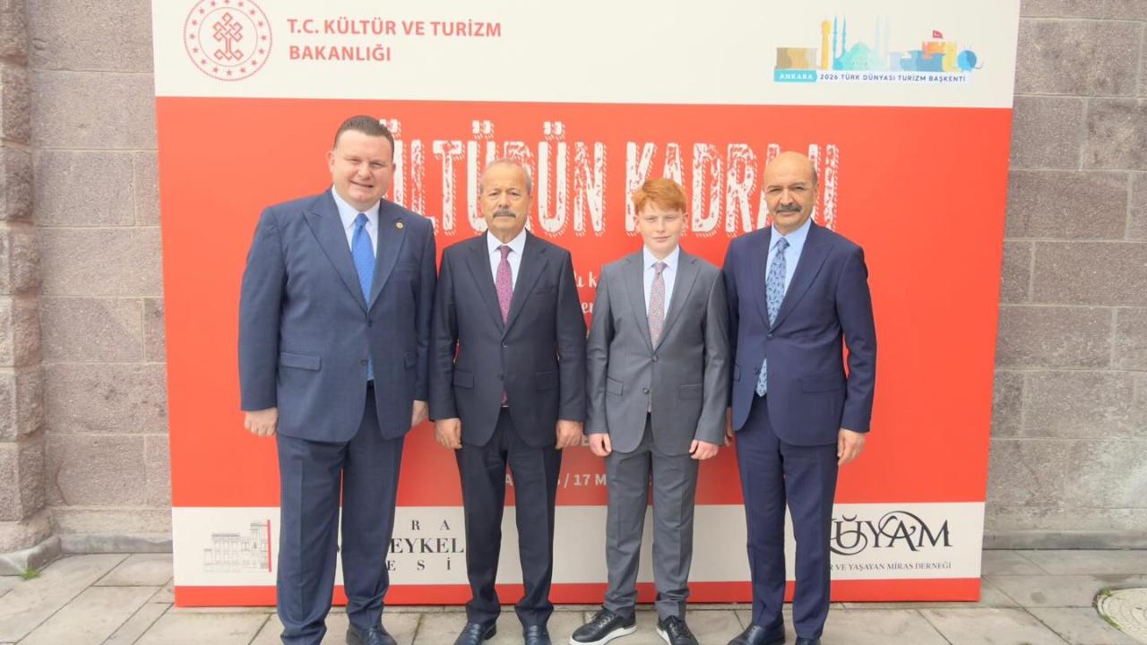 Milletvekili Taytak Kültürün Kadrajı Sergisine Katıldı