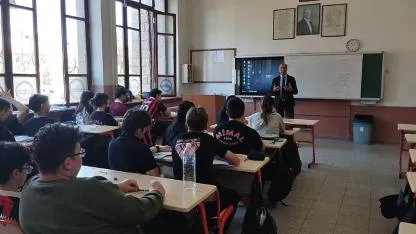 Tarihi Afyon Lisesi’nde Sanat ve Edebiyat Buluşması