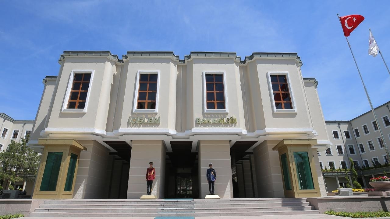 İçişleri Bakanlığı Açıkladı: 1 Mayıs’ta 80 İlde 195 Etkinlik, 226 Bin Kişi Katıldı