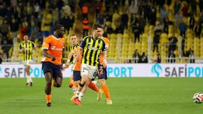 Fenerbahçe, Başakşehir FK’yı Talisca’nın Hat-Trick’iyle Geçti: 3-1