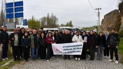 Frig Vadisi’nde 200 Öğrencinin Katılımıyla Doğa Yürüyüşü Düzenlendi