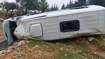 Gaziantep’te İşçi Servisi Şarampole Devrildi: 16 Kişi Yaralandı!