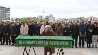 Tahir Yeter Son Yolculuğuna Gözyaşlarıyla Uğurlandı