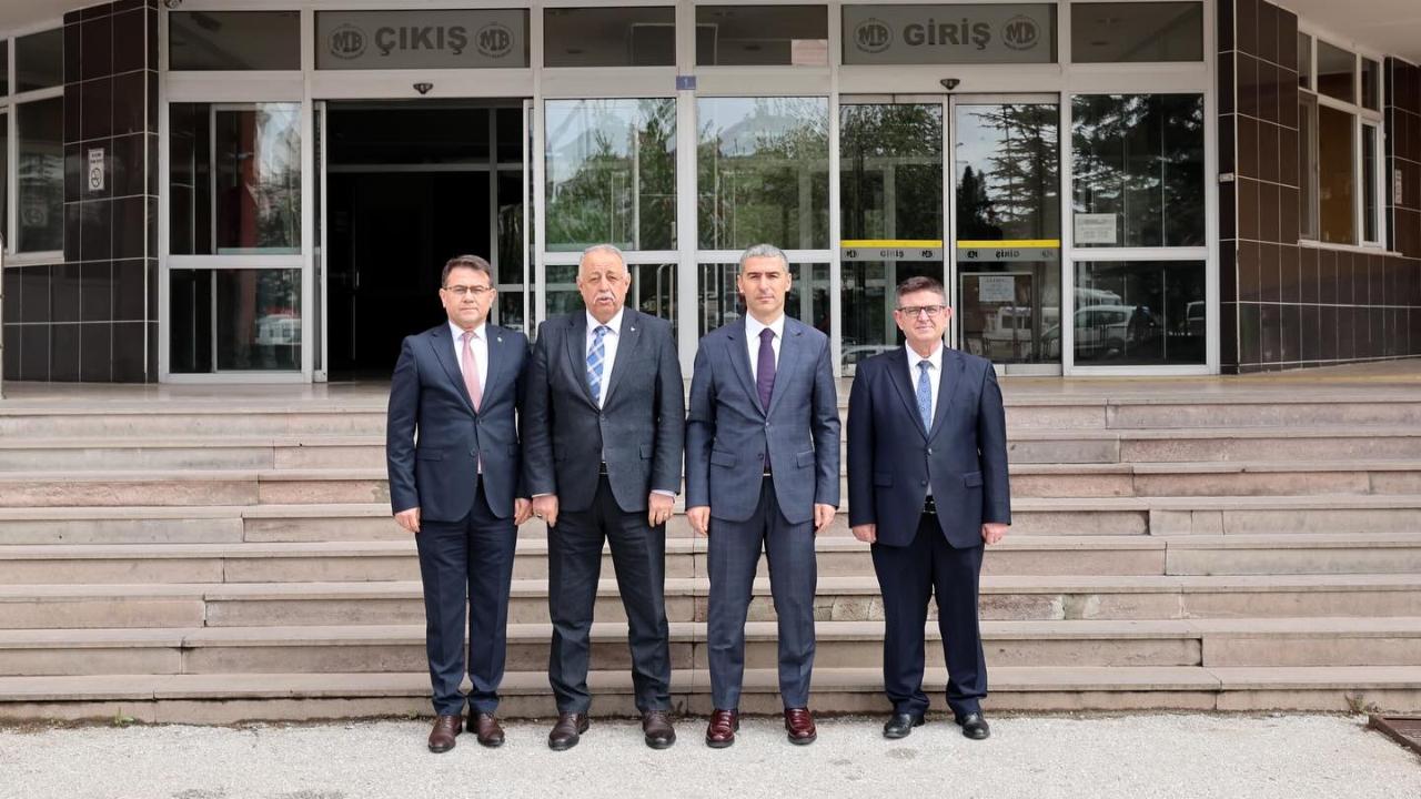 Vali Aktaş’tan Afyonkarahisar Defterdarlığa Ziyaret