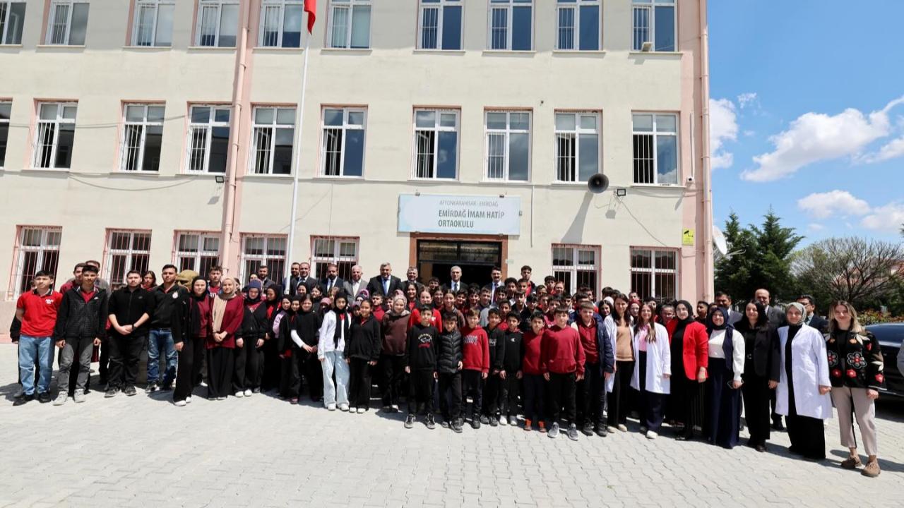Vali Aktaş'tan Emirdağ'a Kapsamlı Ziyaret: Yatırım ve Hizmet Odaklı İnceleme