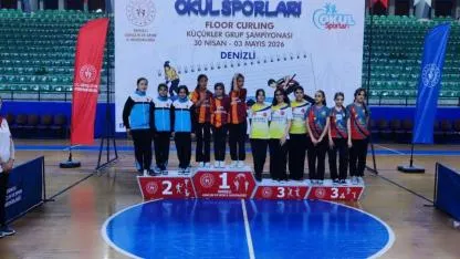 Yunus Emre Ortaokulu Floor Curling’de Bölge İkincisi Oldu