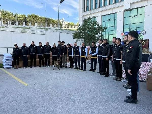 İstanbul'da Dev Uyuşturucu Operasyonu: İmha İçin Villayı Ateşe Verdiler!