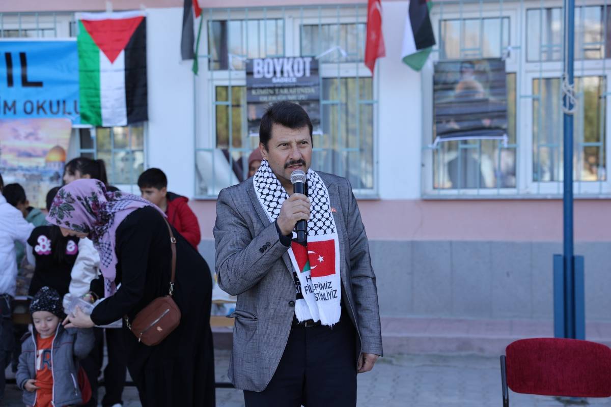 Sandıklı’da “ÇEDES Gazze İçin Seferber” Kermesi Düzenlendi