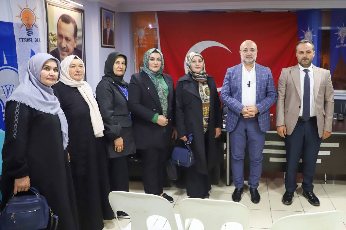 AK Parti Afyonkarahisar İl Başkanlığı, Danışma Meclisi Toplantısı Düzenledi