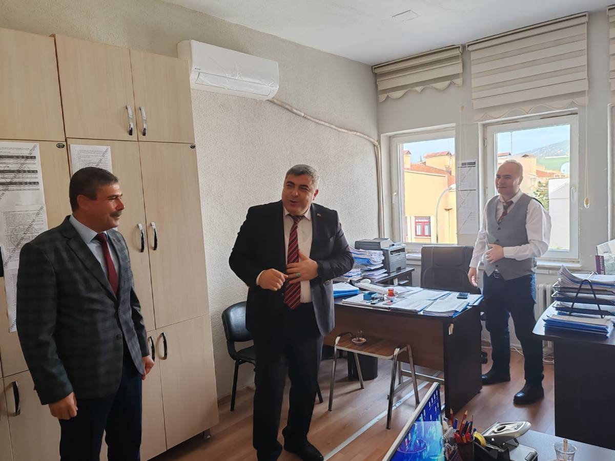 Müdür Sünnetci ’den Dinar İlçe Milli Eğitim Müdürlüğü’ne Ziyaret