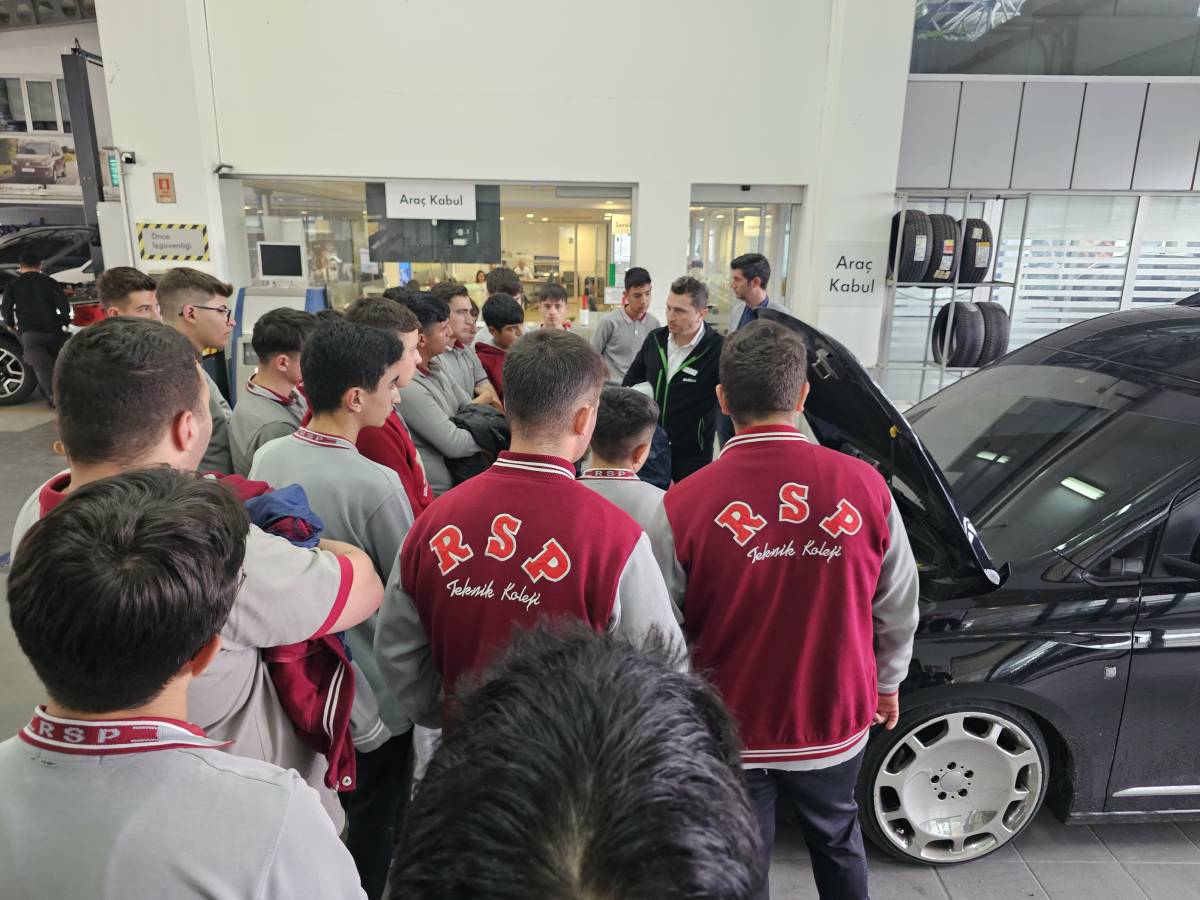 Afyonkarahisar Rahmiye Sare Palalı Teknik Koleji’nden DEMOTO Yetkili Servisine Teknik Gezi