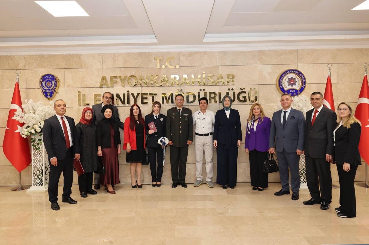 Vali Yiğitbaşı, Polis Memuru  İnce ile Bando Binbaşı Ürün'ün Nikah Törenine Katıldı