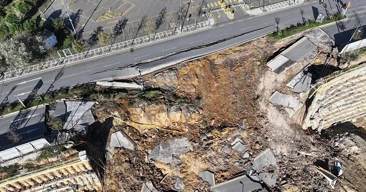 İstanbul Ümraniye'de Yol Çöktü, Cadde Trafiğe Kapatıldı!