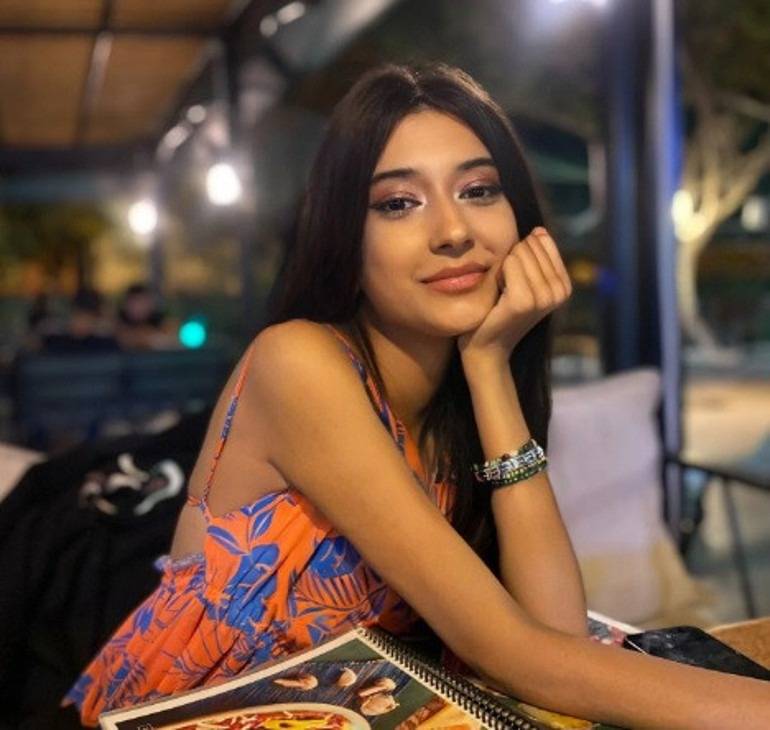 Lösemiye Yenik Düşen Yasemin’in Veda Şarkısı Yürekleri Dağladı