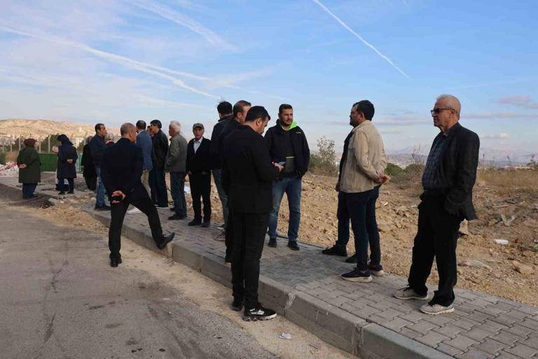 Elazığ'da Bir Site Sakinleri 27 Bin TL'lik Aidat Ücretine İsyan Etti!