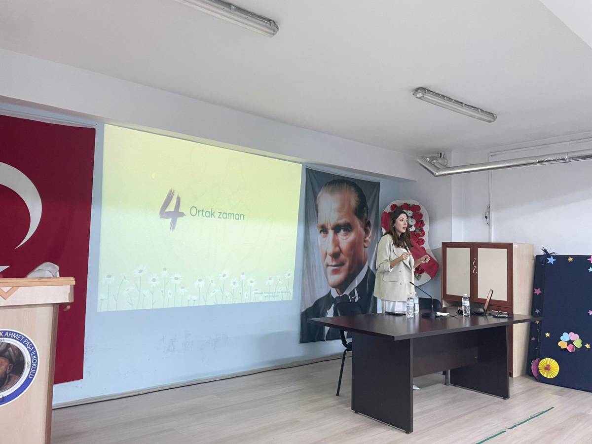 Afyonkarahisar’da “Huzurlu Aile Güçlü Toplum” Projesi Devam Ediyor