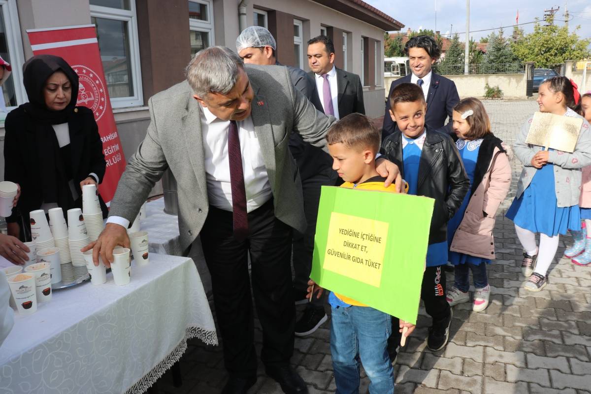 Afyonkarahisar’da “Gelenekten Geleceğe Sağlıklı Nesillere” Projesi Yeniden Başladı