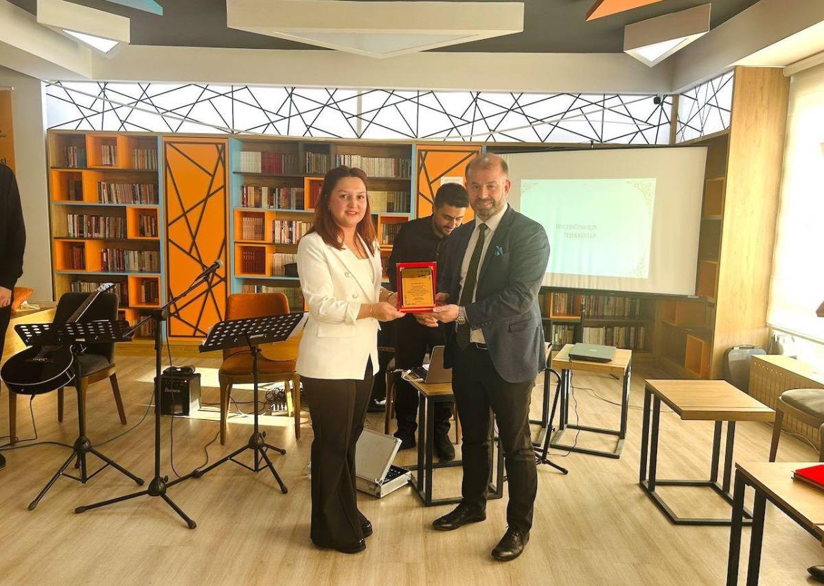 Afyonkarahisar’da “Hikâyelerle Türkülerimiz” Etkinliği Düzenlendi