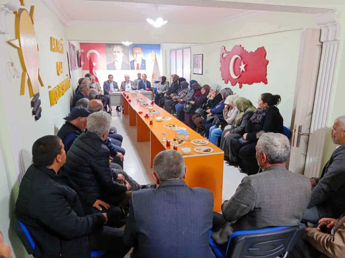 AK Parti’de İlçe Danışma Meclislerinin Adresi Çay Ve Sultandağı Oldu