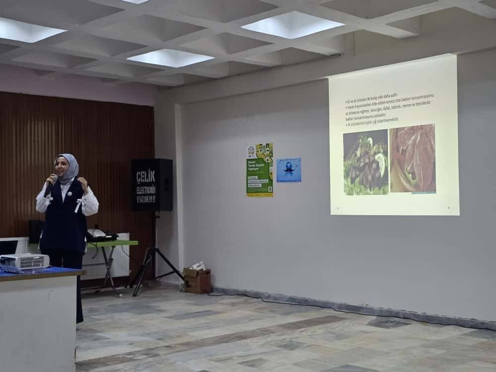 Çay’da Prostat ve Brucella Hastalıkları Farkındalığı Semineri Düzenlendi