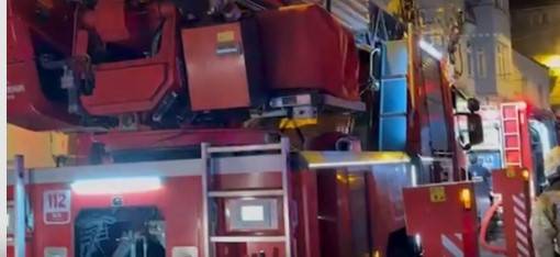 Beyoğlu’nda Apartmanda Havai Fişek Faciası: 6 Kişi Kurtarıldı