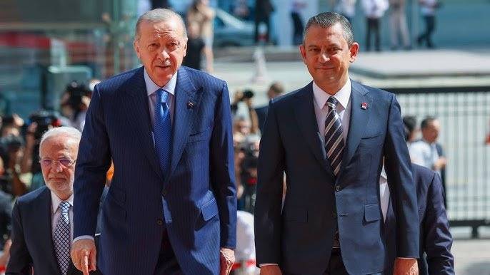 CHP Genel Başkanı Özel’den 