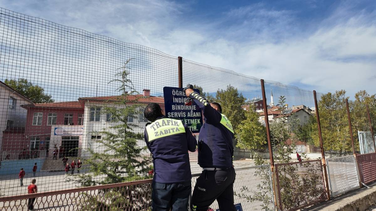 Sandıklı Belediyesi Trafik Güvenliği Çalışmalarını Sürdürüyor