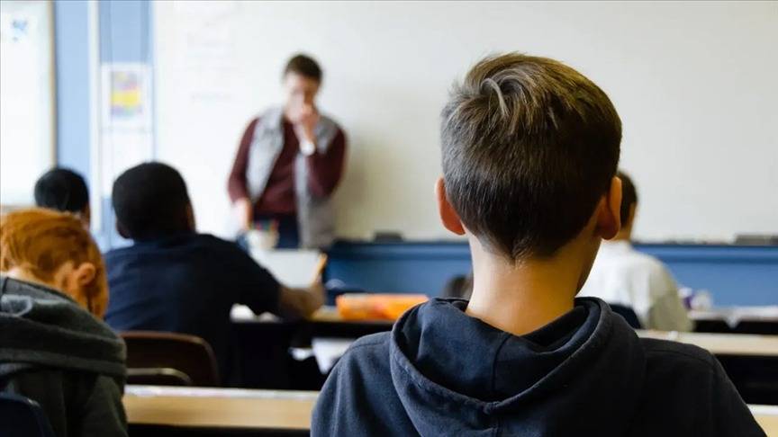 Zorunlu Eğitimde Yeni Dönem! 12 Yıllık Sistem Değişiyor mu?
