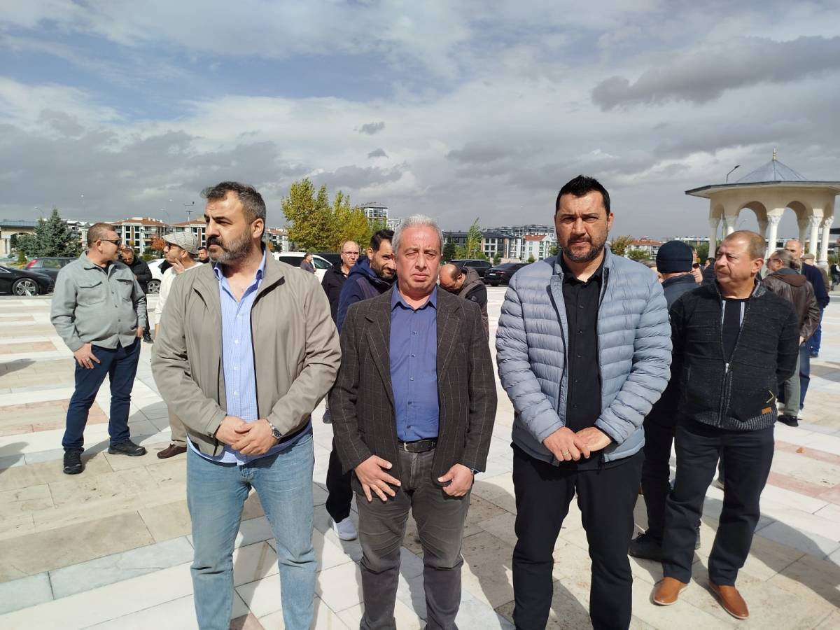 Afyonkarahisarlı İş İnsanı Sami Özer Son Yolculuğuna Uğurlandı