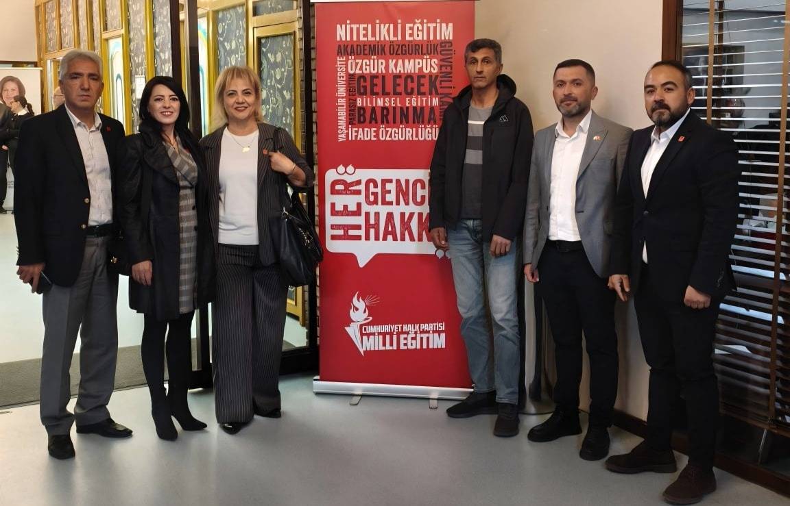 Afyonkarahisar CHP İl Başkanlığı’ndan Üniversite Paneline Katılım