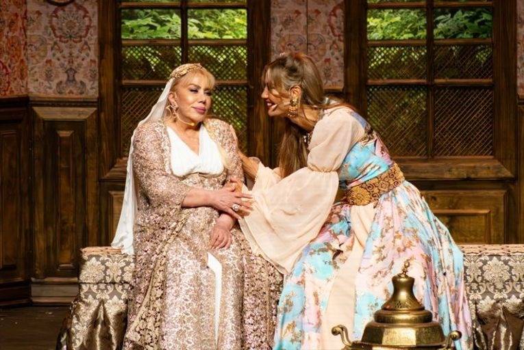 ‘Yedi Kocalı Hürmüz’ Krizi Büyüyor: Mine Koşan’dan Çağla Şıkel’e Sert Gönderme!