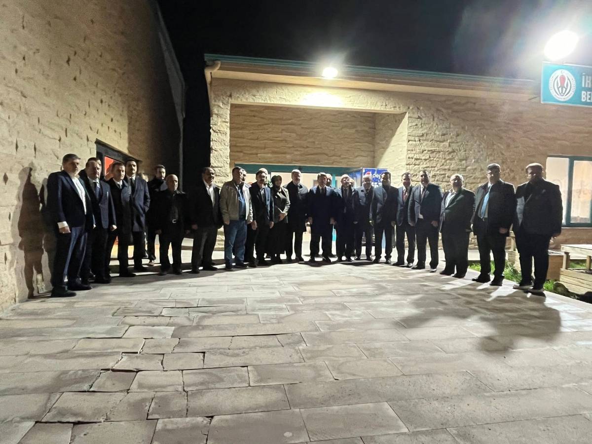 Adalet Bakanı Tunç ve AK Parti Heyetinden  Ayazini Köyüne Ziyaret